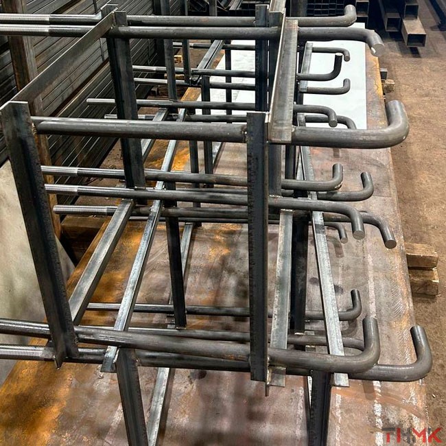 Закладная деталь МН404-1 1.400-15.В1.370-7